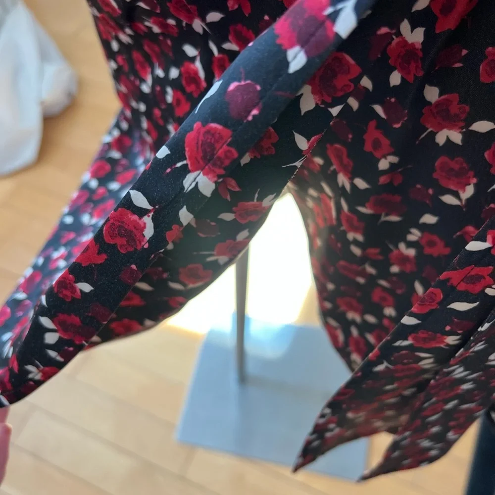 Something navy stunning Nordstrom dress🌈❤️ - Picture 15 of 16